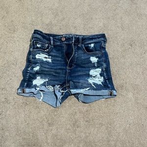 American Eagle Distressed Shorts Size 4